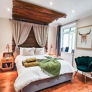Appartement à 3 Chambres à Coucher