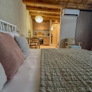 Olive Harmony Suite