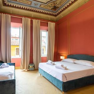 Residenza D'Epoca White Room
