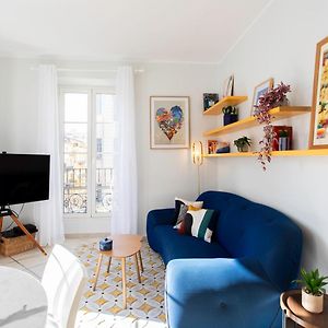 Appartement à 2 Chambres à Coucher