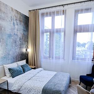 Lion Apartments - Platinium