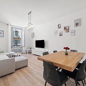 Appartement F3, 2 Chambres, 80M2