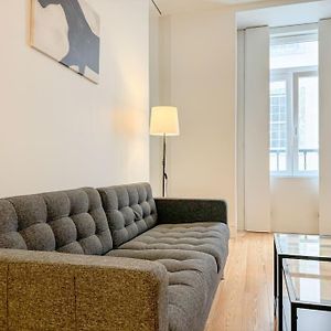 Appartement à 2 Chambres à Coucher