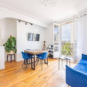 Appartement à 2 Chambres à Coucher