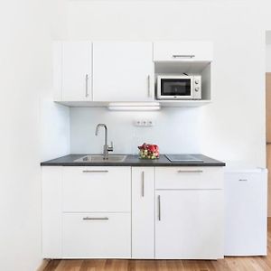 Appartement à 2 Chambres à Coucher