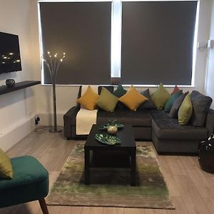 Appartement à 3 Chambres à Coucher