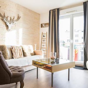 Appartement à 2 Chambres à Coucher
