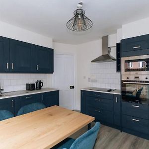 Centrally Located & Spacious 4Bd House- St Kevin'S
