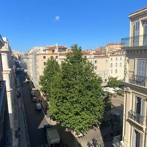 Vieux Port Appartement Maritime de 72m² et balcon