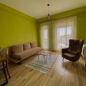 Cozy Stay Apartment