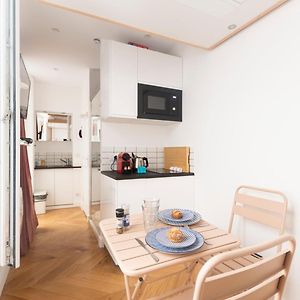 Super Central Mini Studio - 2 Pax, Murphy Bed
