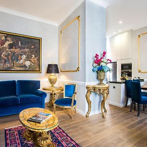 Appartement à 2 Chambres à Coucher