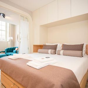 Liiiving In Porto - Cedofeita Charming Apartment