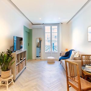 L48 Smart 1 Bdr Ac. Centre 10Mins Sea