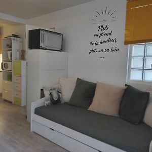 Jolie Studio En Rdc