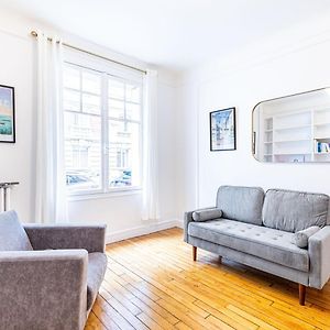 Appartement à 2 Chambres à Coucher
