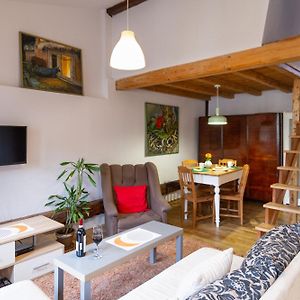Sky'S The Limit! Spacey Loft