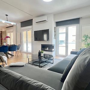 Appartement à 3 Chambres à Coucher