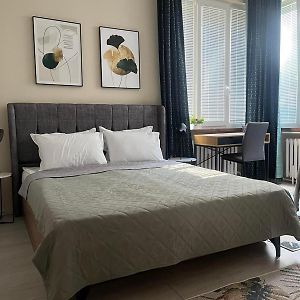 El Apartment