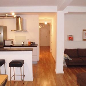 Appartement à 2 Chambres à Coucher