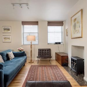 Causewayside Apartment - The Edinburgh Address