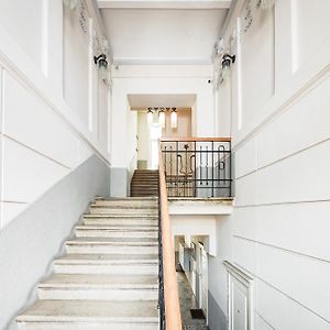 Appartement de Luxe à 1 Chambre à Coucher