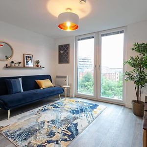 Superb 2 Bed Flat 5Min To Old Trafford Stadium