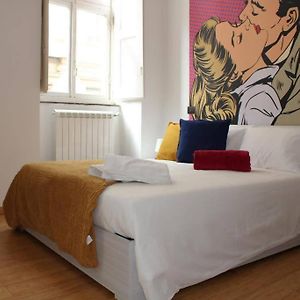 Casa Colore Esclusiva In Posizione Centralissima