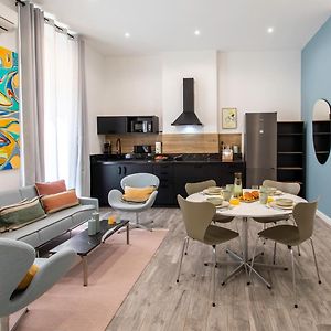 Appartement à 2 Chambres à Coucher