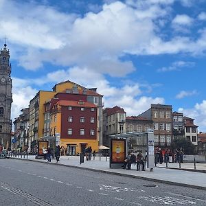Spacious Duplex Apartment In The Heart Of Porto