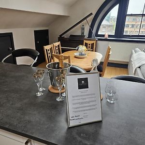 Appartement de Luxe à 2 Chambres à Coucher