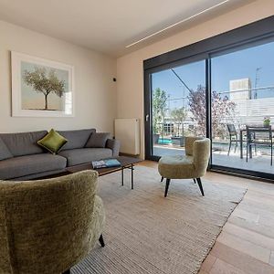 Appartement à 2 Chambres à Coucher