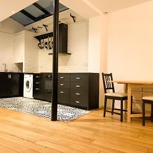 Grand Appartement Paris 10