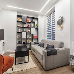 Appartement de Luxe à 1 Chambre à Coucher