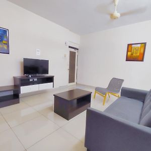 Appartement à 2 Chambres à Coucher