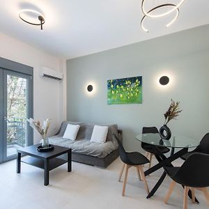 Appartement à 2 Chambres à Coucher