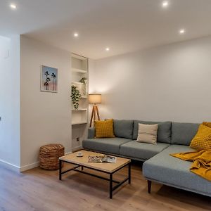 Appartement à 3 Chambres à Coucher