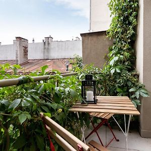 Apartment With Balcony - Dietla 109 Street