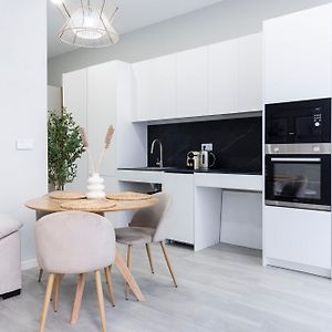 Favara Suites B By Concept Flats