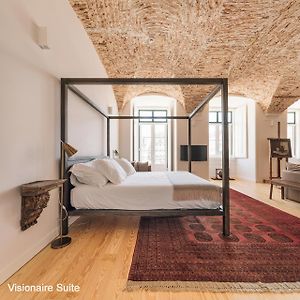Suite Landmark Lit King-Size