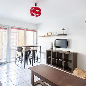 Appartement à 2 Chambres à Coucher