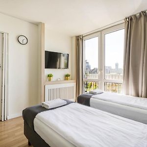 Appartement à 2 Chambres à Coucher