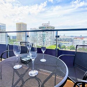 Mills - Free Parking - Balcony With City View - Close To Nivy Mall