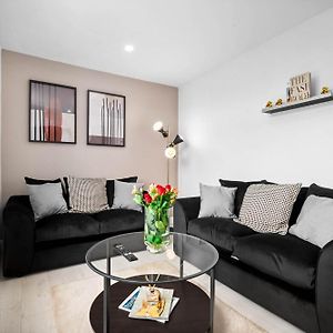 Appartement à 2 Chambres à Coucher