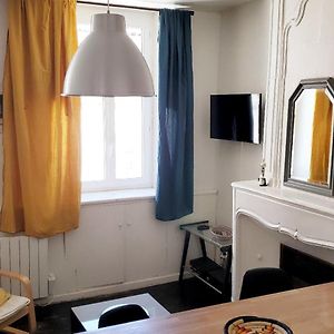 La Couronne - 2 Chambres Pres Du Marche
