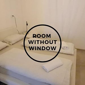 Chambre Budgétée Lit King-Size