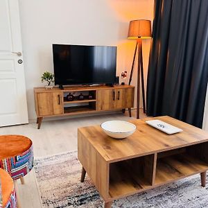 Appartement à 2 Chambres à Coucher