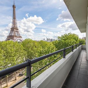 Appartement à 3 Chambres à Coucher