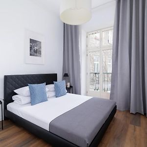 Appartement à 2 Chambres à Coucher