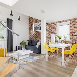 Studio Apartment With An Ac - Dluga 52 Street